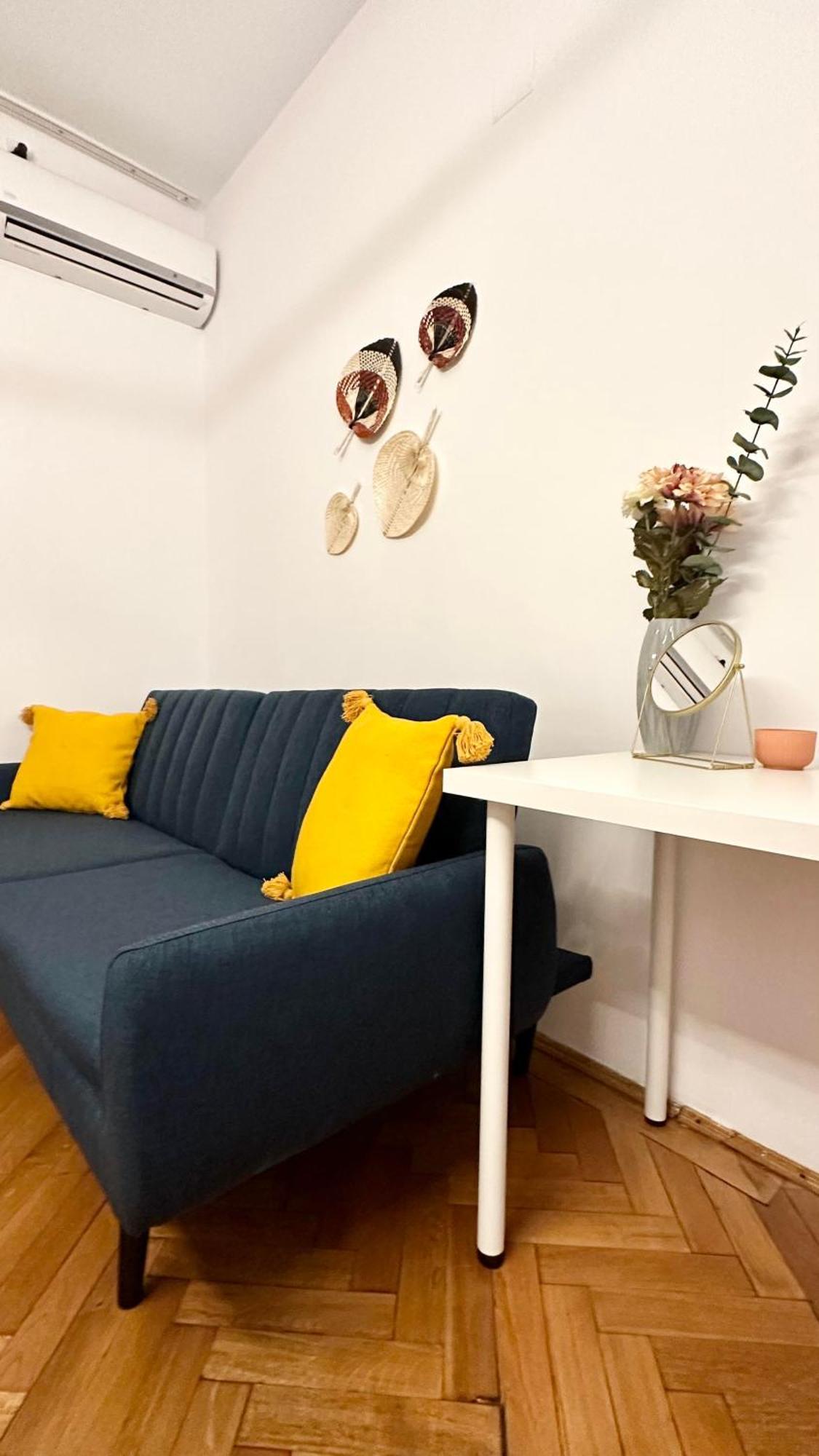 Apartament Ultracentral Golden Gatehouse 3 Bdrm *